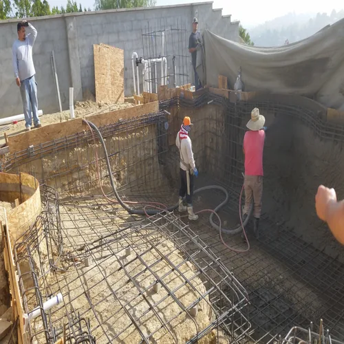 Shotcrete pool construction by RGD Concrete Services in Los Angeles